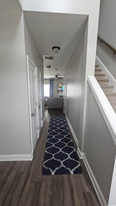 コンコード Charming & Spacious 3Br Houseヴィラ エクステリア 写真