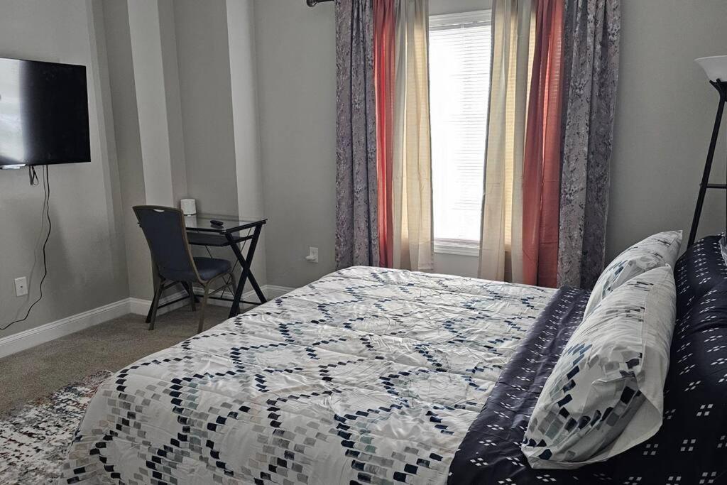 コンコード Charming & Spacious 3Br Houseヴィラ エクステリア 写真